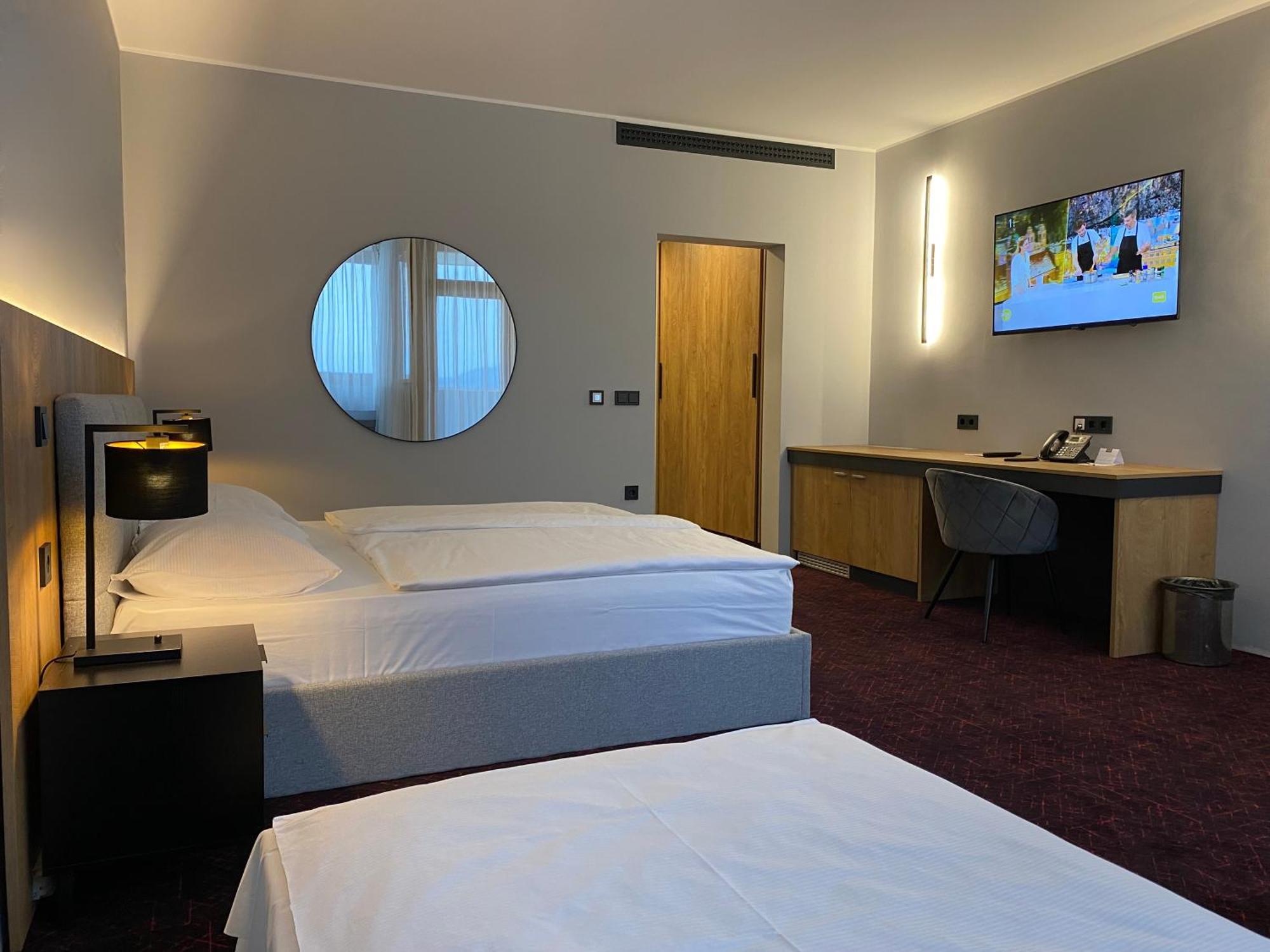 Habakuk Wellness & Event Hotel Maribor Eksteriør bilde