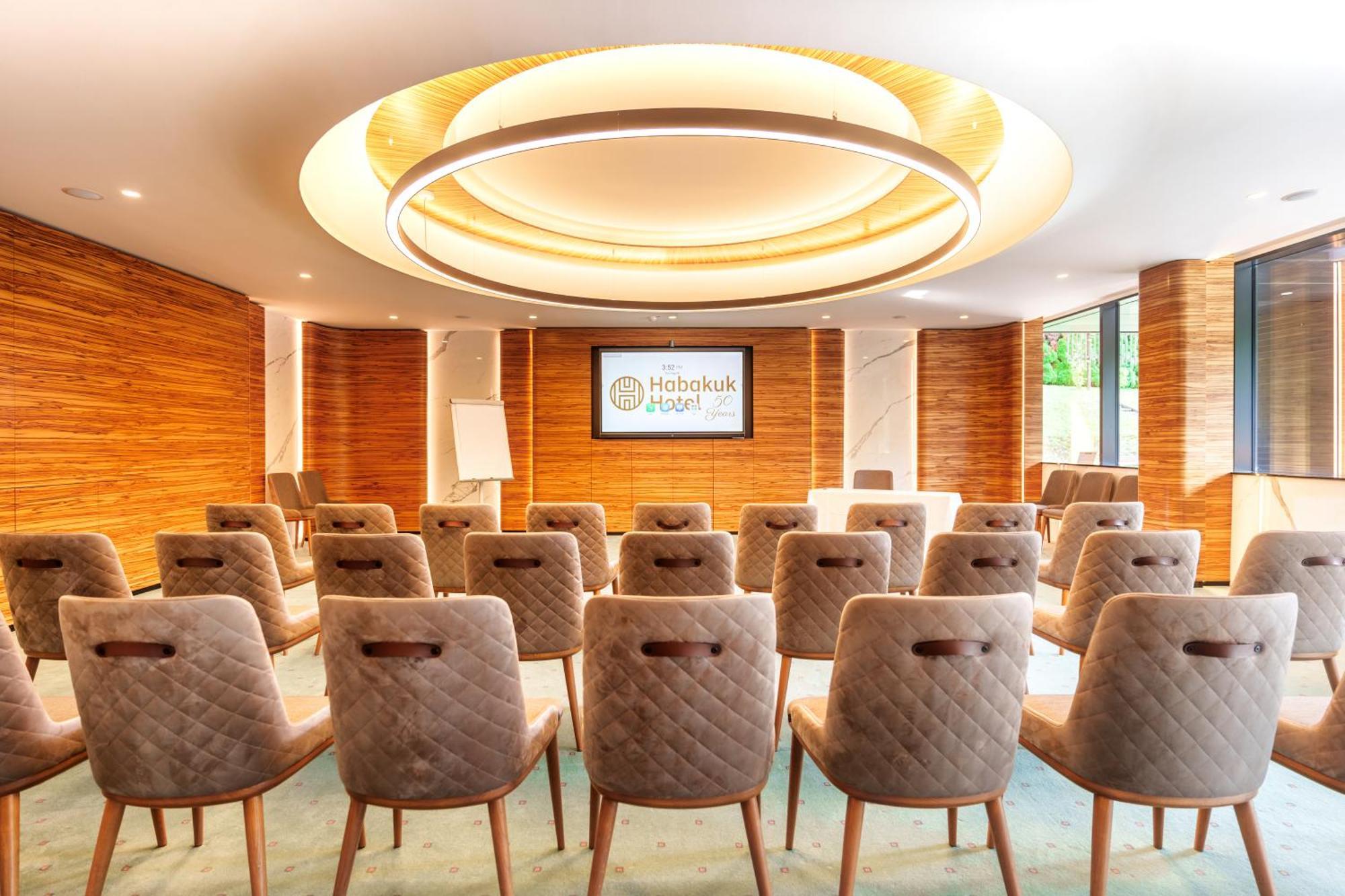 Habakuk Wellness & Event Hotel Maribor Eksteriør bilde